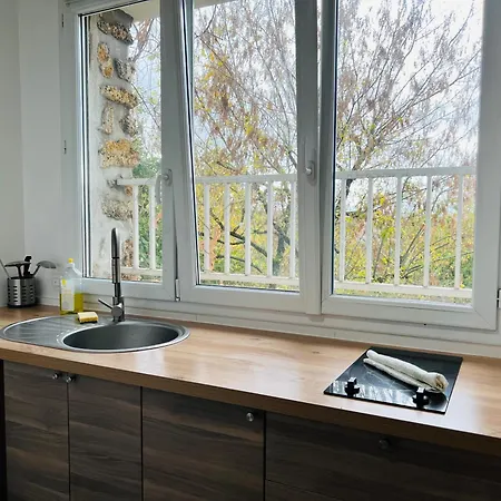 Charmant Logement Situe En Plein Verdure Et Au Centre Ville De Rosny Sous Bois Exterior photo