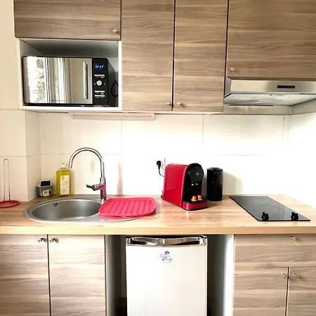 Charmant Logement Situe En Plein Verdure Et Au Centre Ville De Rosny Sous Bois Exterior photo