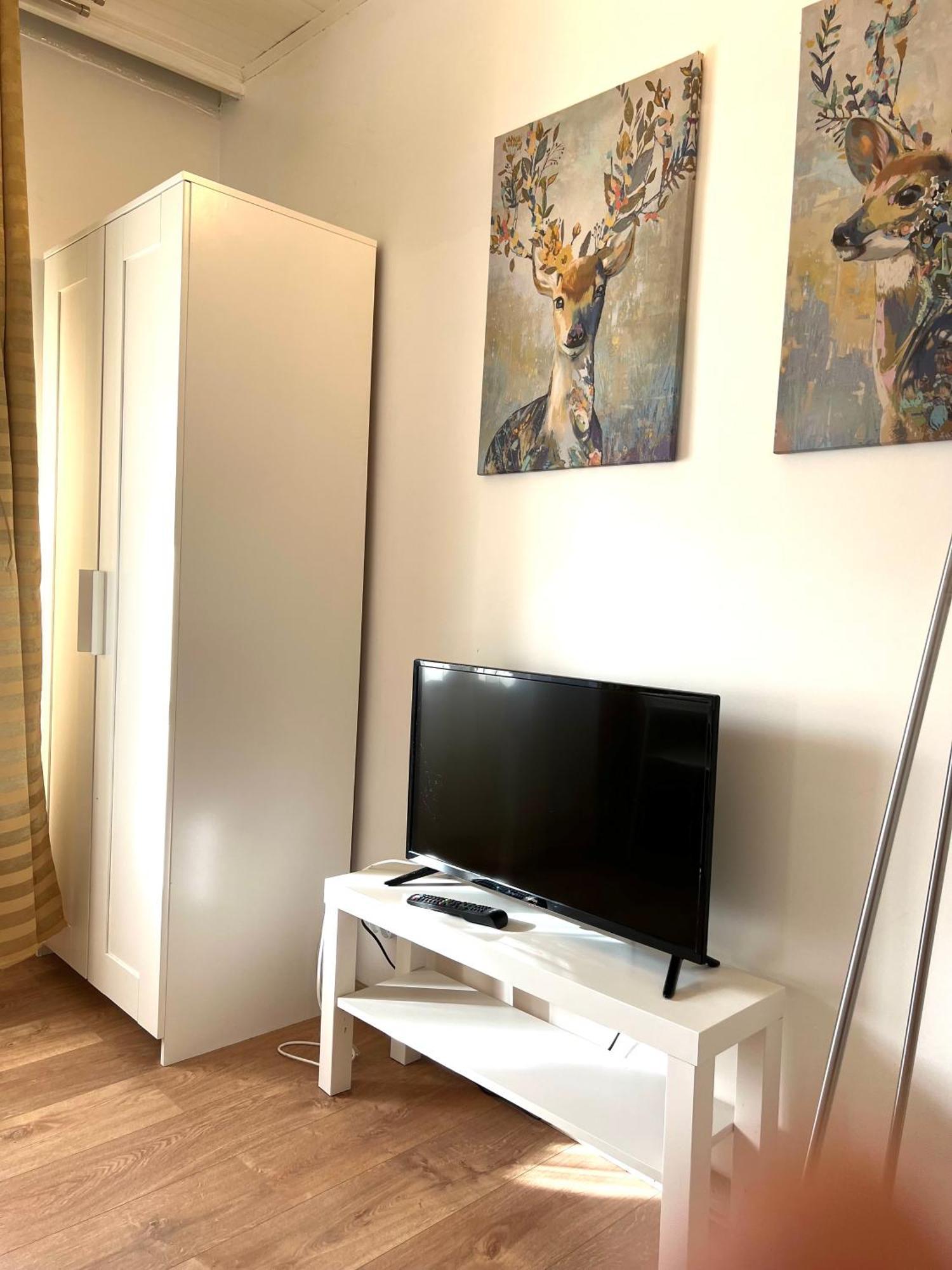 Situe En Plein Verdure Et Au Centre De Sous Bois Apartment Rosny-sous-Bois