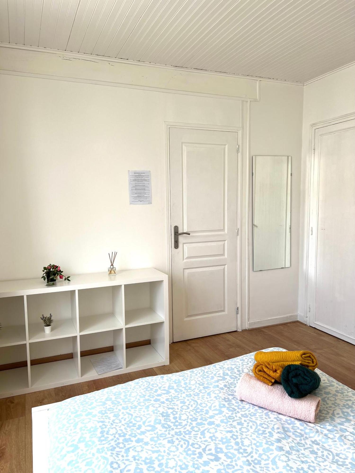 Apartment Situe En Plein Verdure Et Au Centre De Sous Bois *